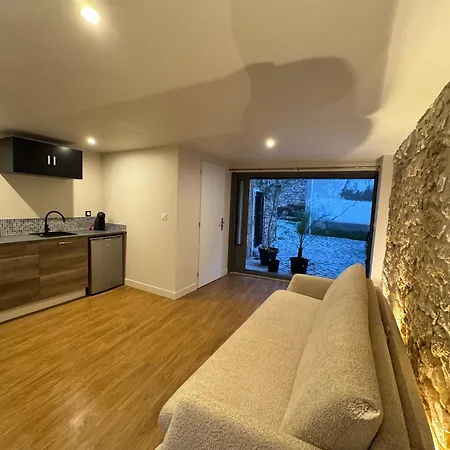 Appartement Le Vieux Superbe Dans Maison Médiévale Avec Terrasse Et Vue Lagune De Thau