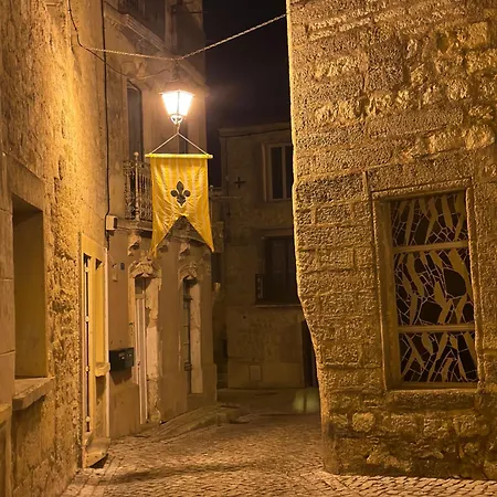 Apartman Le Vieux Superbe Dans Maison Medievale Avec Terrasse Et Vue Lagune De Thau Balaruc-le-Vieux