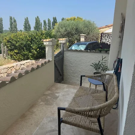 Le Vieux Superbe Dans Maison Médiévale Avec Terrasse Et Vue Lagune De Thau Appartement *